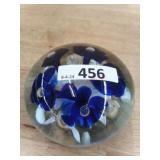 ST. CLAIR LARGE GLASS PAPERWEIGHT W/ROYAL BLUE