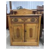 Solid oak washstand with candle stands 30x28x16
