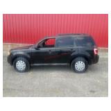 2011 Ford Escape SPORT UTILITY 4   Miles