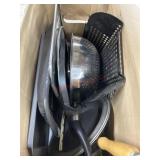 Box of 5 baking pans/ skillett/ griddle and