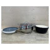 Heavily used Skillet. 9 qt pot. Heavily used pot