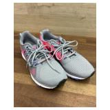 Nike size 10 grey and pink tennis shoes