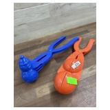 2 Snowball makers