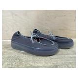 Kids size 9 light up slip on shoes