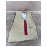Ladies Eddie Bauer size 14 cargo pocket shorts