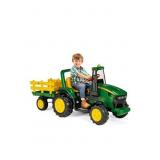 Kids Tractor w/trailor 12 Volt