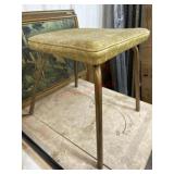 Metal leg stool