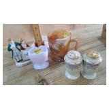 Flat with salt and pepper shakers, ,Mug and