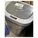 Stainless trash can