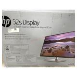 31.5 inch Diagonal display monitor