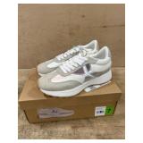 Steve Madden Womenï¿½s Lace-Up Sneakers