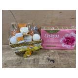 Gift Basket with Bath Set and Soap Bars