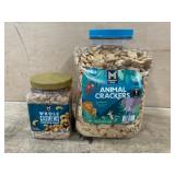 Animal Crackers and Whole Cashews Variety Set
