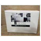 King 700-Thread Count Cotton Sheet Set