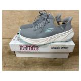 Skechers Ladiesï¿½ Swift Fit Sneakers, Size 9