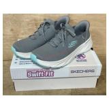 Ladies Gray Swift-Fit Sneakers Size 9
