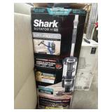 Appears factory packed shark rotator per pro