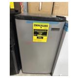 Frigidaire 3.2 cu ft mini fridge