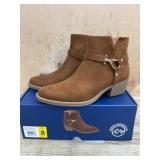 Women's Chestnut Ankle Boots, Size 8