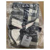 Plaid Cozy Throw Blanket in Gray and White