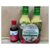 Vidal Onion Vinaigrette and Vanilla Extract