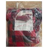 Full/Queen Red Plaid Plush Comforter Set