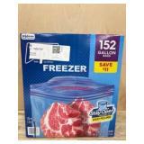 152 Gallon Freezer Bags With Stay-Open Design