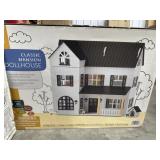 Classic mansion doll house