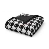 Black and White Blanket With Houndstooth Design