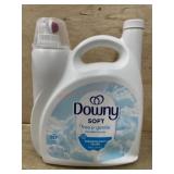 Downy Free & Gentle Fabric Softener