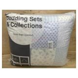 Bedding Set in Patchwork Design