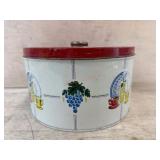 Metal cookie tin