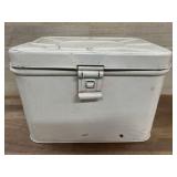 Bread box