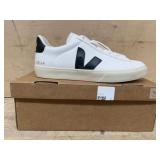 Veja Campo Leather Sneakers, Size EU 43.5