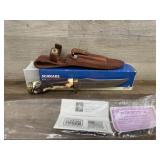 Schrade Uncle Henry knife with sheath and