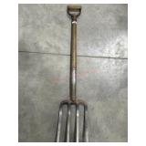 Garden digging fork