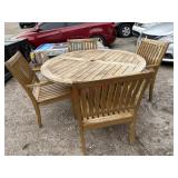 Gloster teakwood patio table and four chair