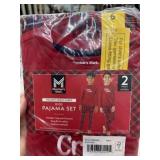Kids size 6 pajama set