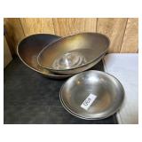 2- 12 inch wok pans and 2-8 inch metal bowls