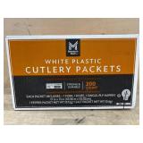White Plastic Cutlery Packets ï¿½ 200 Count