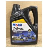 Mobil Delvac 1300 Super 15W-40 Motor Oil