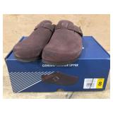 Womenï¿½s Suede Clog in Size 8, Chocolate