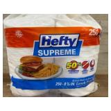 Hefty Supreme 250-Count Lunch Plates