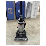 Used- Bissell cleanview rewind pet vacuum