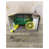 Die-Cast 1937 Model 'G' Tractor Collectible