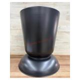 Black Metal Indoor/Outdoor Plant Stand