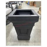 Atherton & winfield planter box