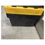 4-27 gallon totes w/ lids- cracked lid