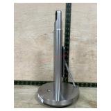Metal paper towel holder