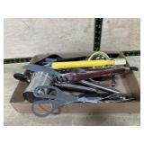 Flat of kitchen utensils
